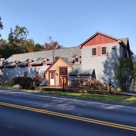 Doveberry Inn West Dover Exterior photo