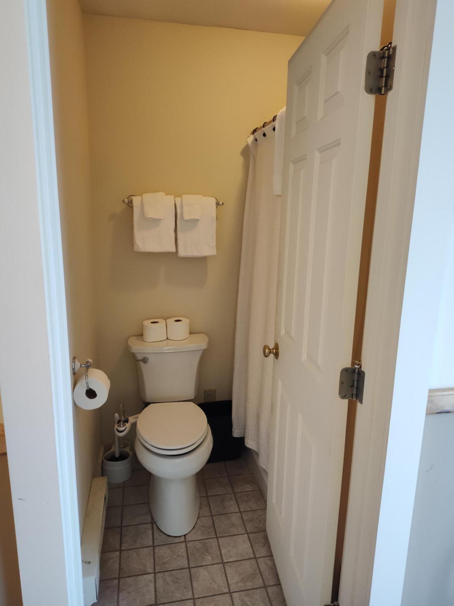 Doveberry Inn West Dover Room photo